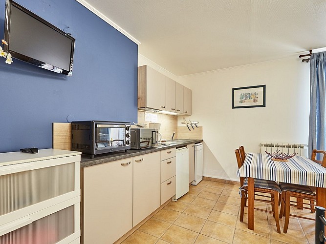 maisonneuve - petit juno - coin salle-crédit mahaut