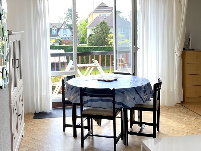 Table pièce principale