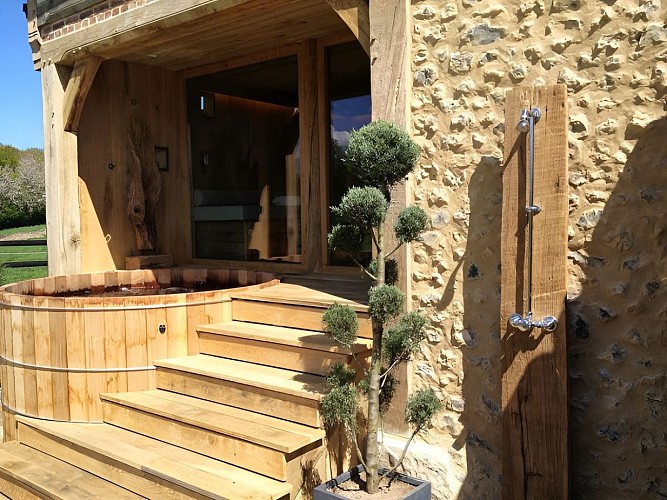 Le Gîte de l'Ecurie à Tordouet, spa nordique