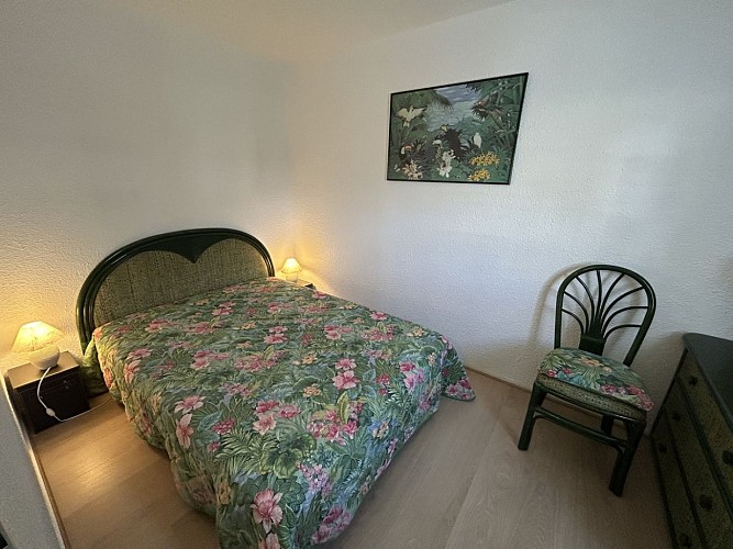 lequien-courseulles-village-de-la-mer-chambre-verte
