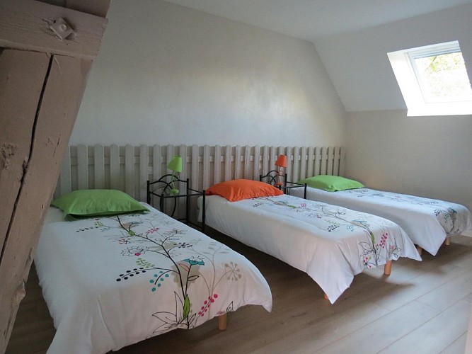 12 -Gite Mesnil à Epinay sur Odon Chambre 2