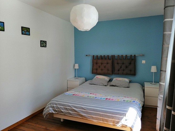 Location au Molay Littry, chambre 1