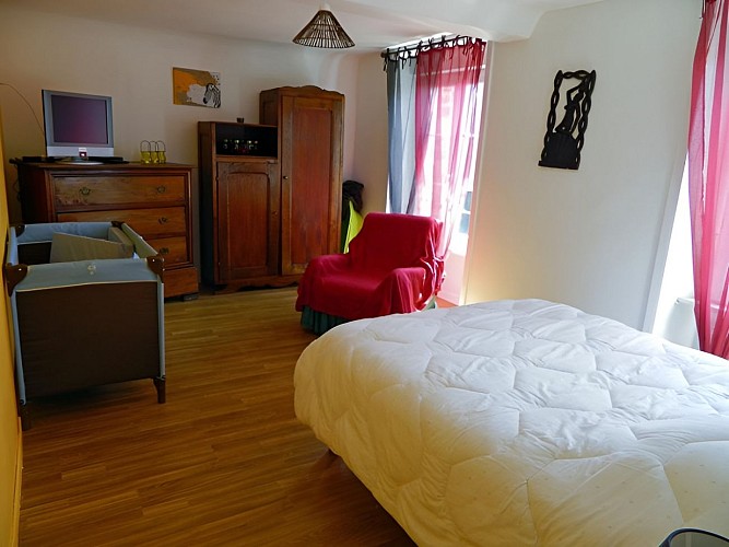 Gîte des Hirondelles à Clécy, chambre 1