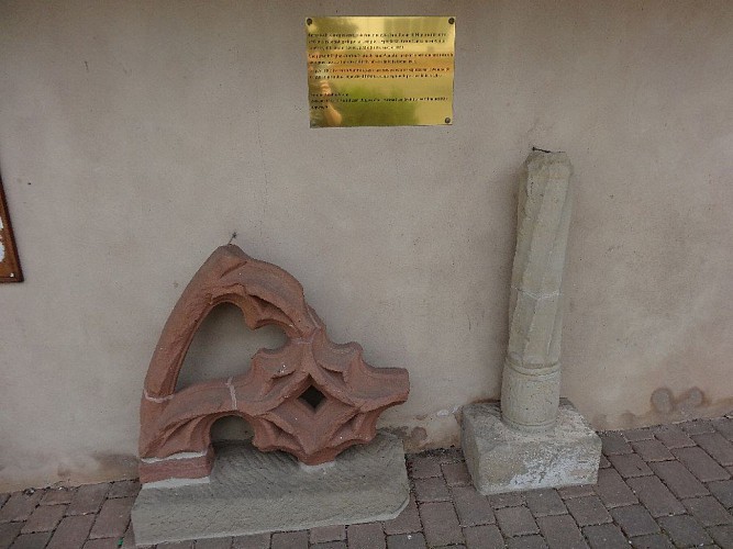 Vestiges de l'ancienne église Saint-Jacques