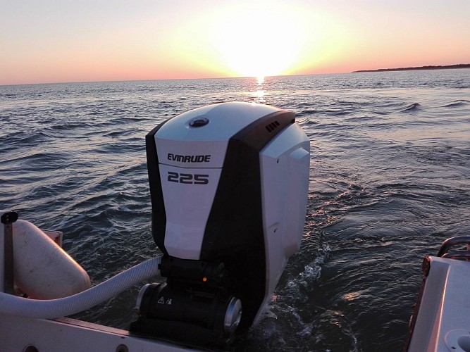 AG NAUTIC - LOCATIONS DE BATEAUX MOTEUR