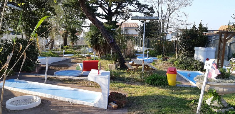 MINI GOLF CROQUEZ LA VENDÉE
