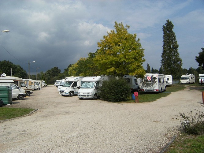 Aire de camping-car de la Ferté-Beauharnais en Sologne