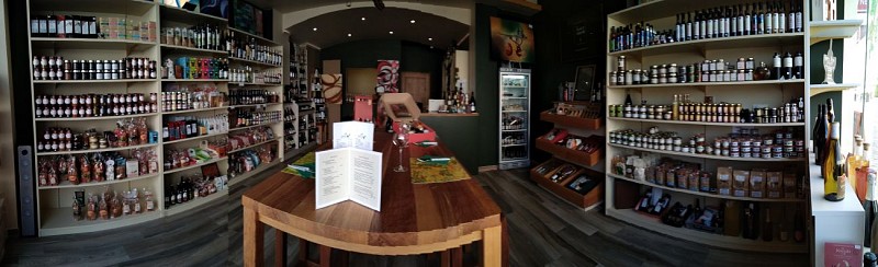 Vue-Panoramique-Interieure-Boutique-2