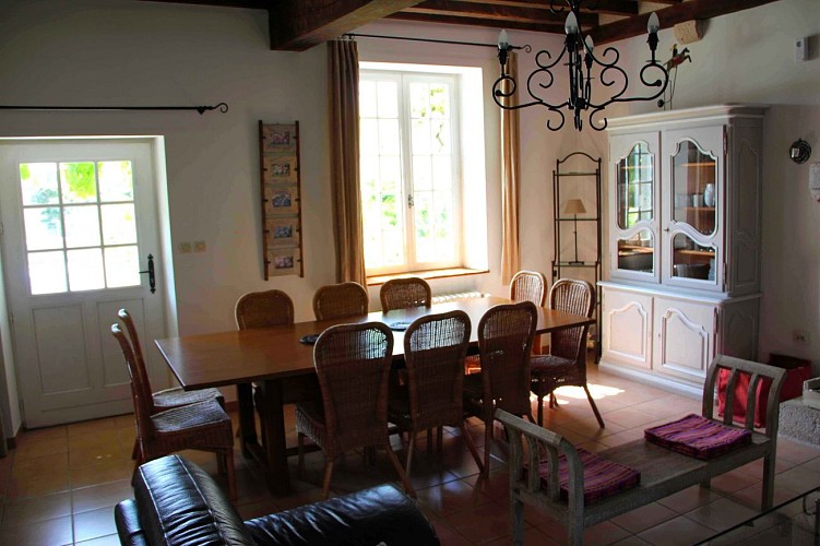 Gite Hortensias - Salle à manger