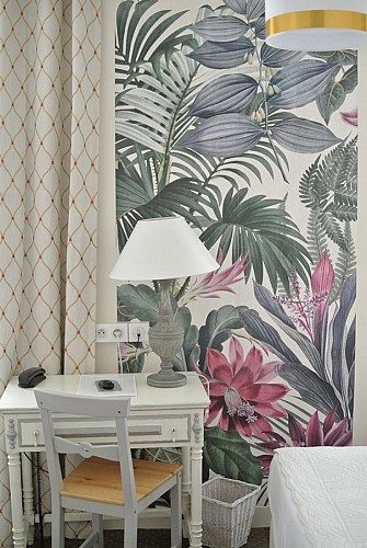 Chambre triple avec douche