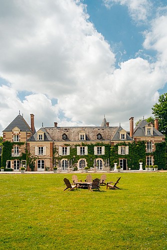Domaine des Hauts de Loire_Vue Façade Château