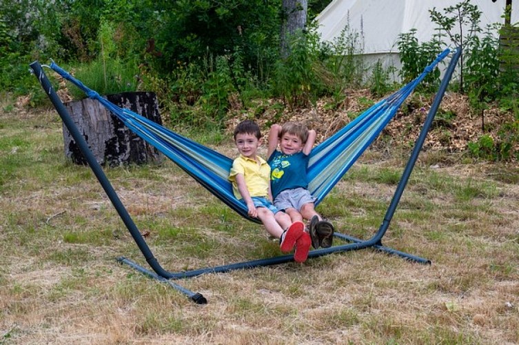 Hamac-enfants-Camping-heureux-hasard-loir-et-Cher
