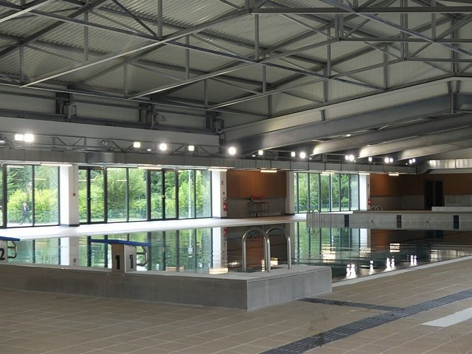Piscine Nouan le Fuzelier
