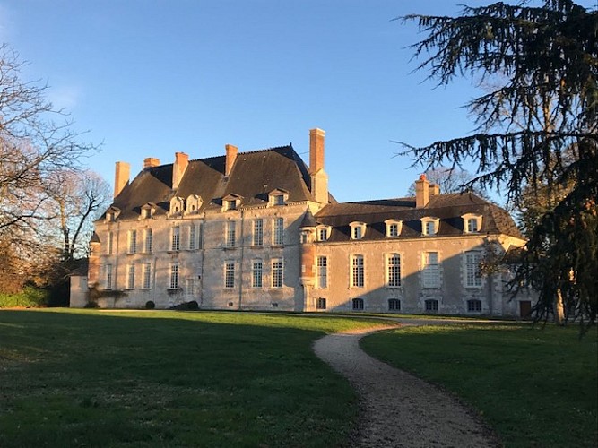 Chateau de Montlivault