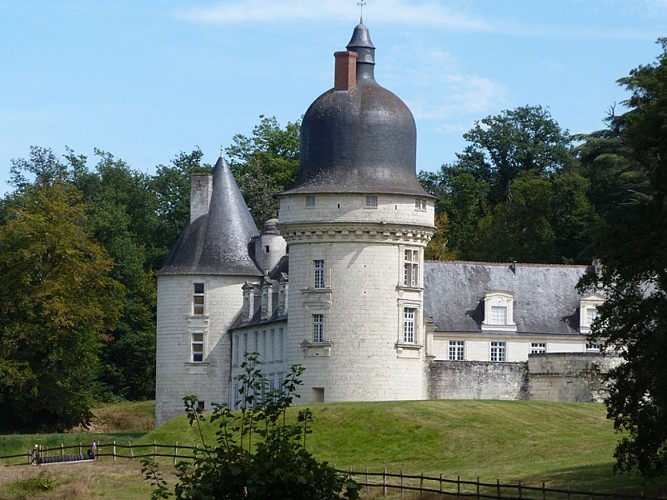 (3)chateau-du-gue-pean-monthou-sur-cher©CDT41-cbeulle2012