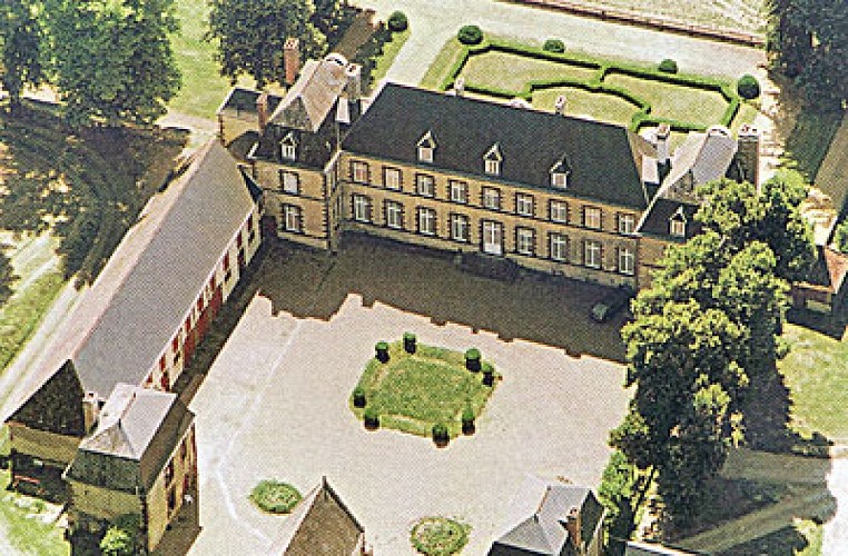 Chateau-de-Montmarin