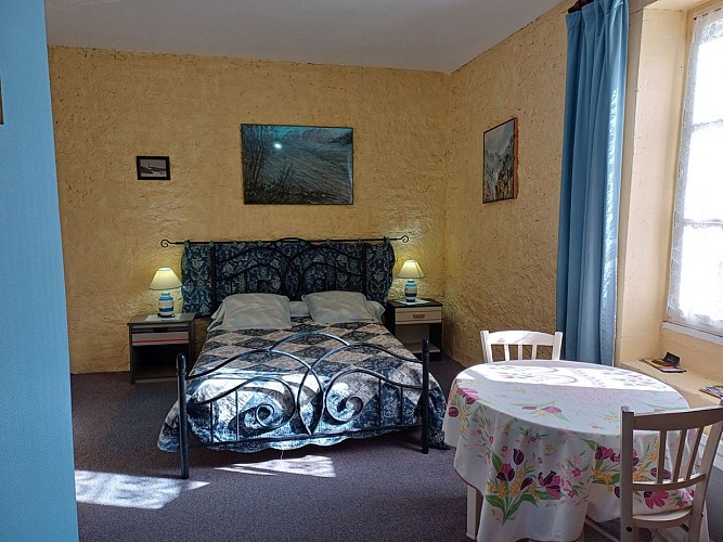 bardelle chambre-jaune-bernieres (2)