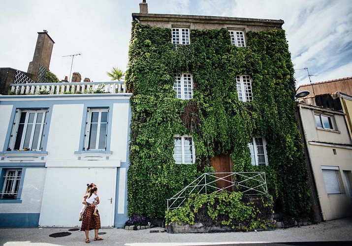 LES QUAIS DE LA LOIRE