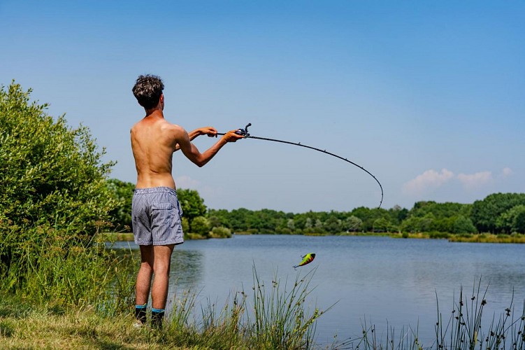 PLAN D'EAU DU GRAND FAY