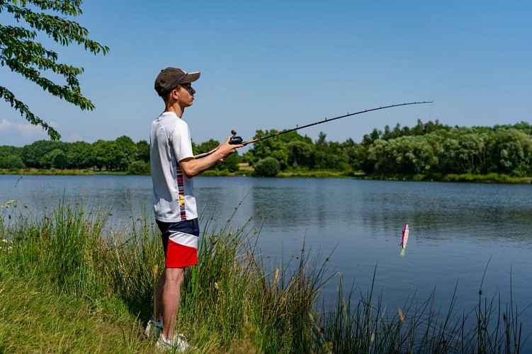 PLAN D'EAU DU GRAND FAY
