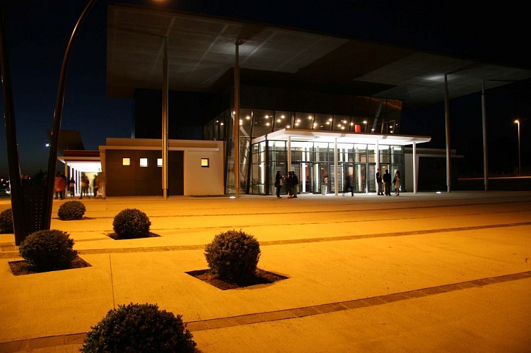 SALLE ÉTOILE DE JADE