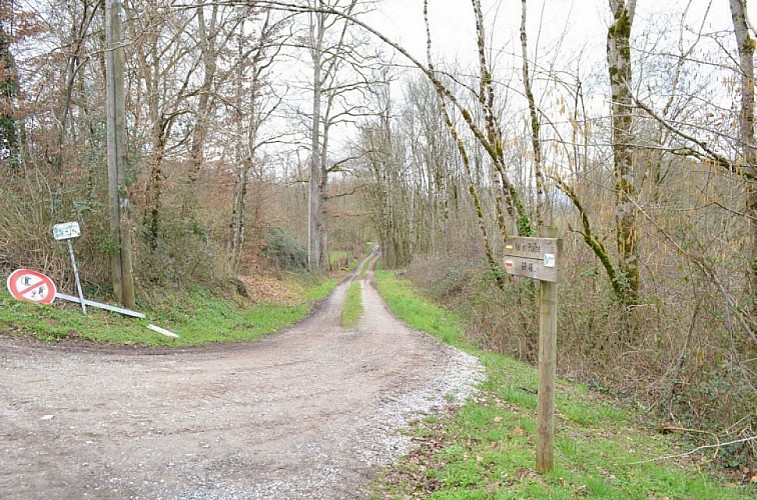 Tourner à gauche