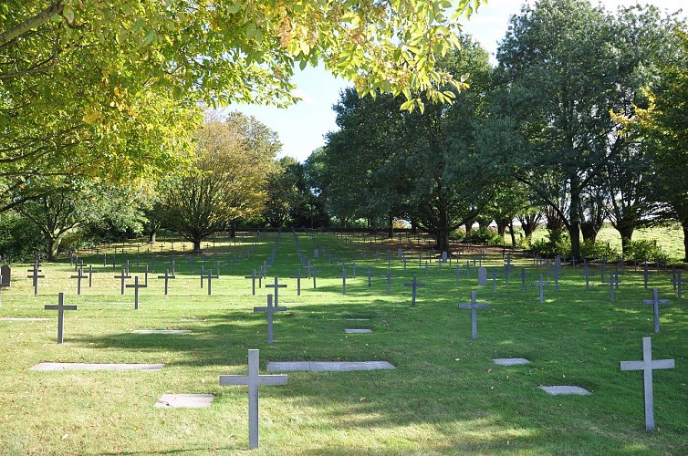 Wervicq sud cimetière militaire allemand