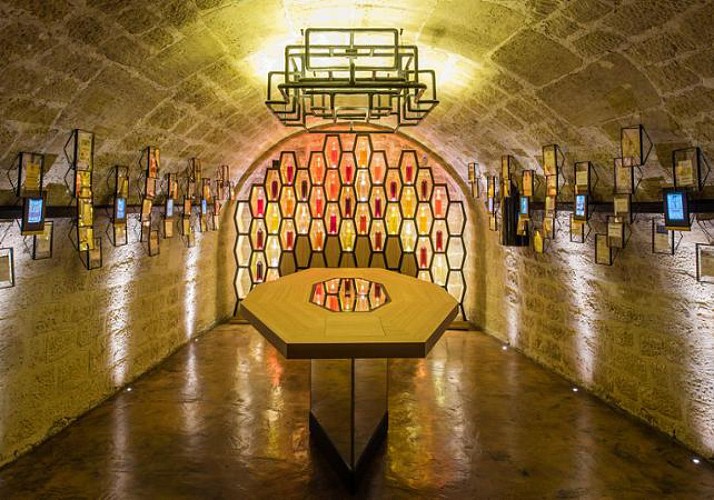 Les Caves du Louvre : dégustation de vins français au cœur de Paris