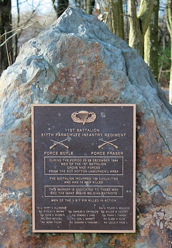 Monument commémoratif du 1er Bataillon du 517e Régiment d'Infanterie Parachutée