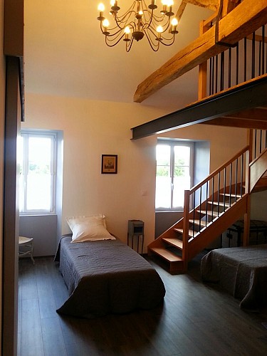 CHAMBRE D'HÔTES LES CARMES - LA PEROUSE