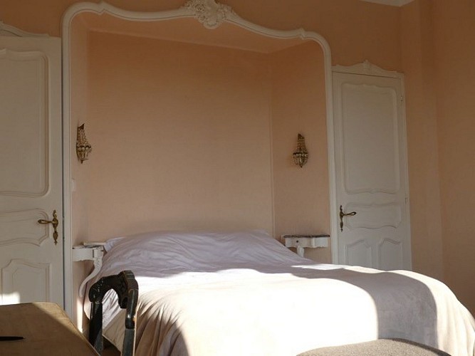 Maison de Charme "Treyves sur Loir"