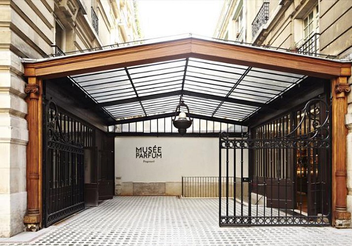 Visite guidée du Musée du Parfum Fragonard avec trousse offerte