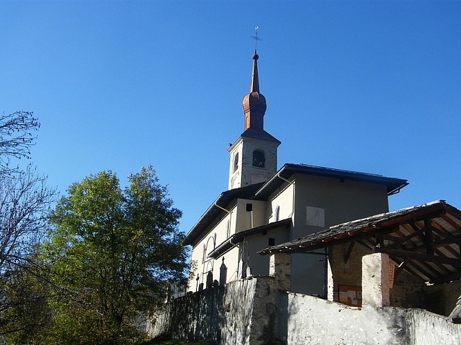 Saint Michel, L'église paroissiale de Landry