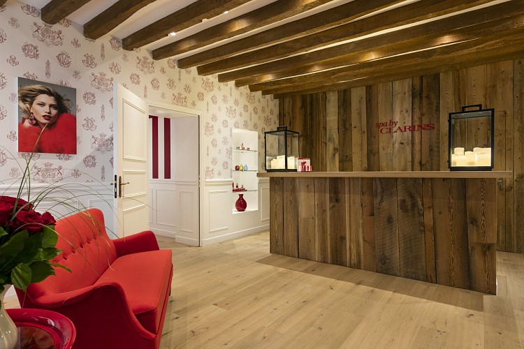 Spa By Clarins au Domaine des Hauts de Loire - Lobby