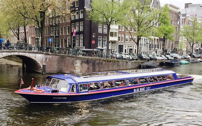 gray line canal cruise amsterdam