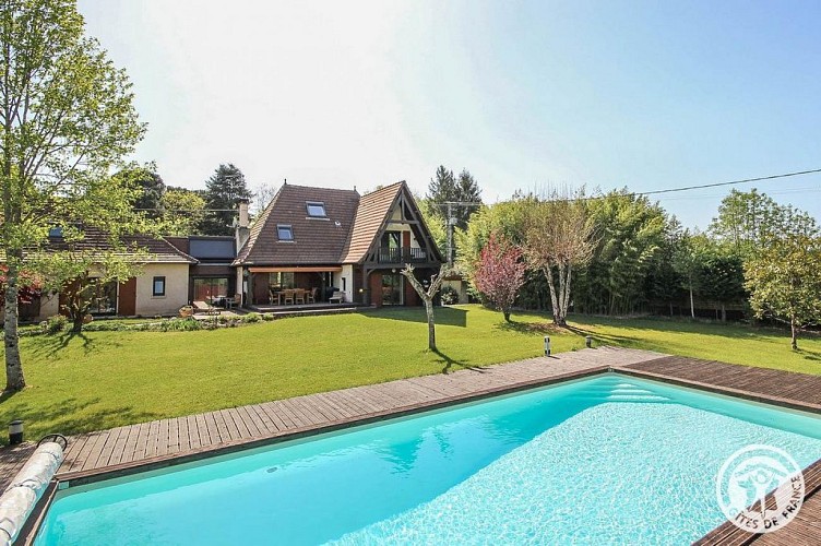 Location Bayat pour 10 personnes