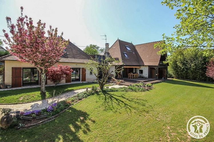 Location Bayat pour 10 personnes