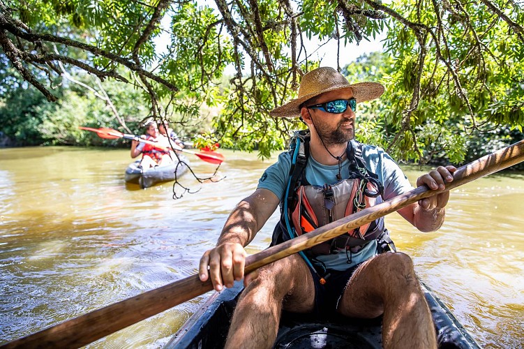 AU FIL DE L'EAU SUR LE CANAL DE HAUTE-PERCHE - KAYAK NOMADE