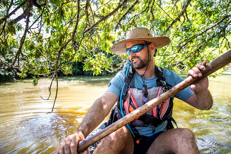 Au fil de l'eau, sur le canal de Haute-Perche avec Kayak Nomade