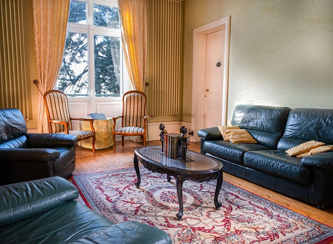 CHÂTEAU DES TOURELLES CHAMBRE BLEUE