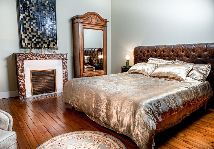 CHÂTEAU DES TOURELLES - CHAMBRE VERTE