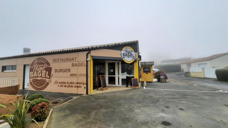 MONT BAGEL