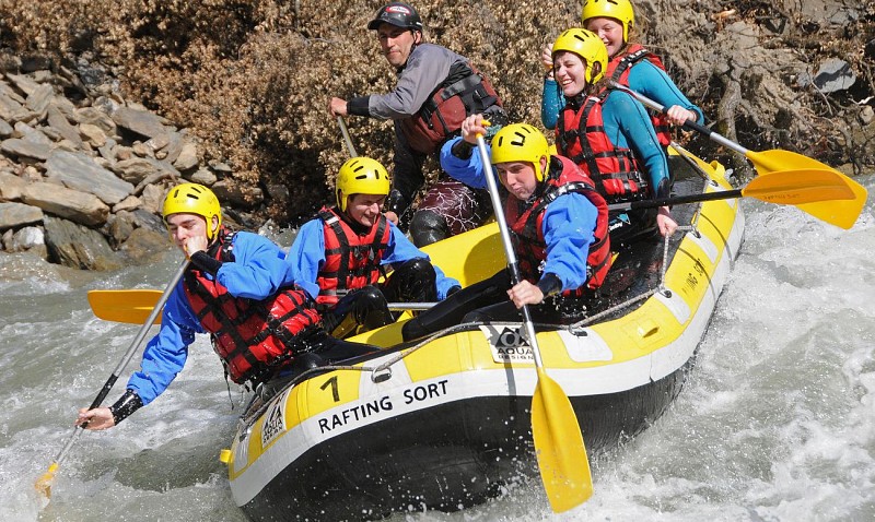 Rafting on the Noguera Pallaresa - Pyrenees - 3 hours from Barcelona