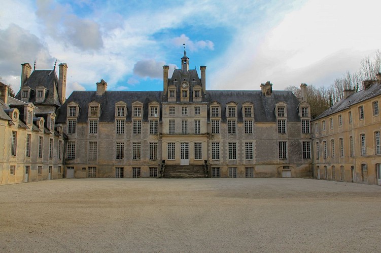 Château de Lantheuil castle and gardens