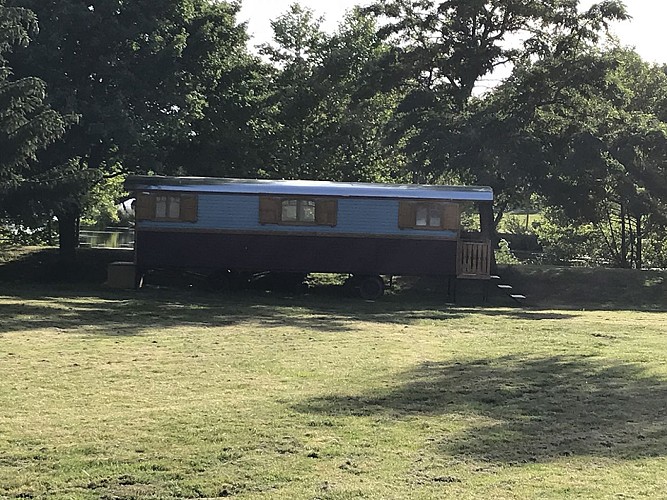 Domaine des Z'Ailés - Roulottes Tziganes