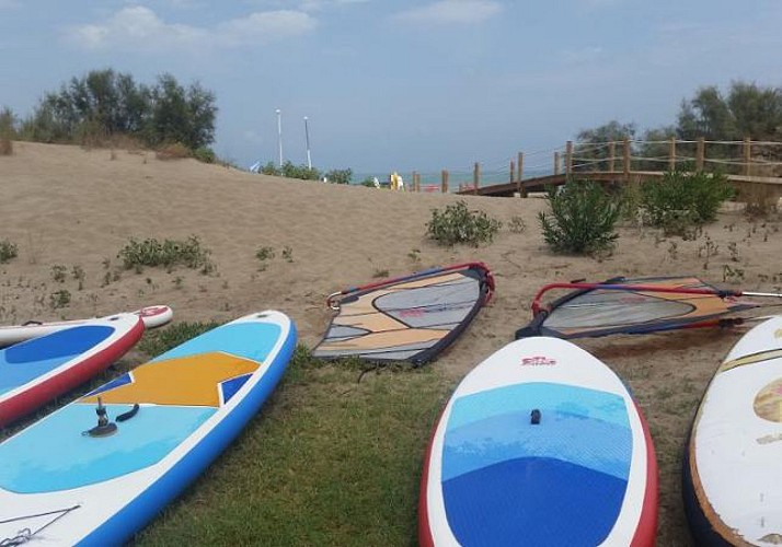 Learn to Windsurf - 1 hour from Tarragona - Ebro Delta