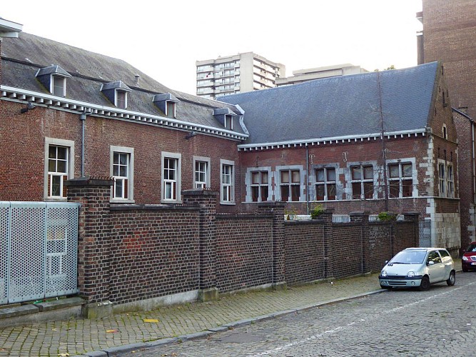 Ancien hospice Sainte-Barbe / site du Balloir - Circuit des anciens couvents