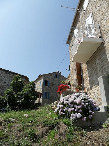 Pietrosella Village