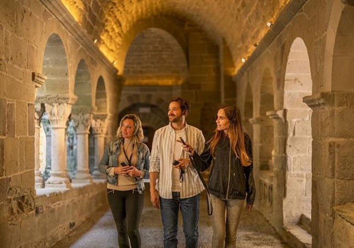 Billet - Visite audioguidée Monastère du Mon St Benet – interactif son et lumières – à 1h de Barcelone
