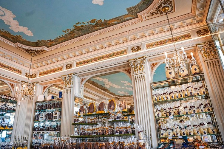 A LA REINE MATHILDE - PARLONS MIAM INTERIEUR